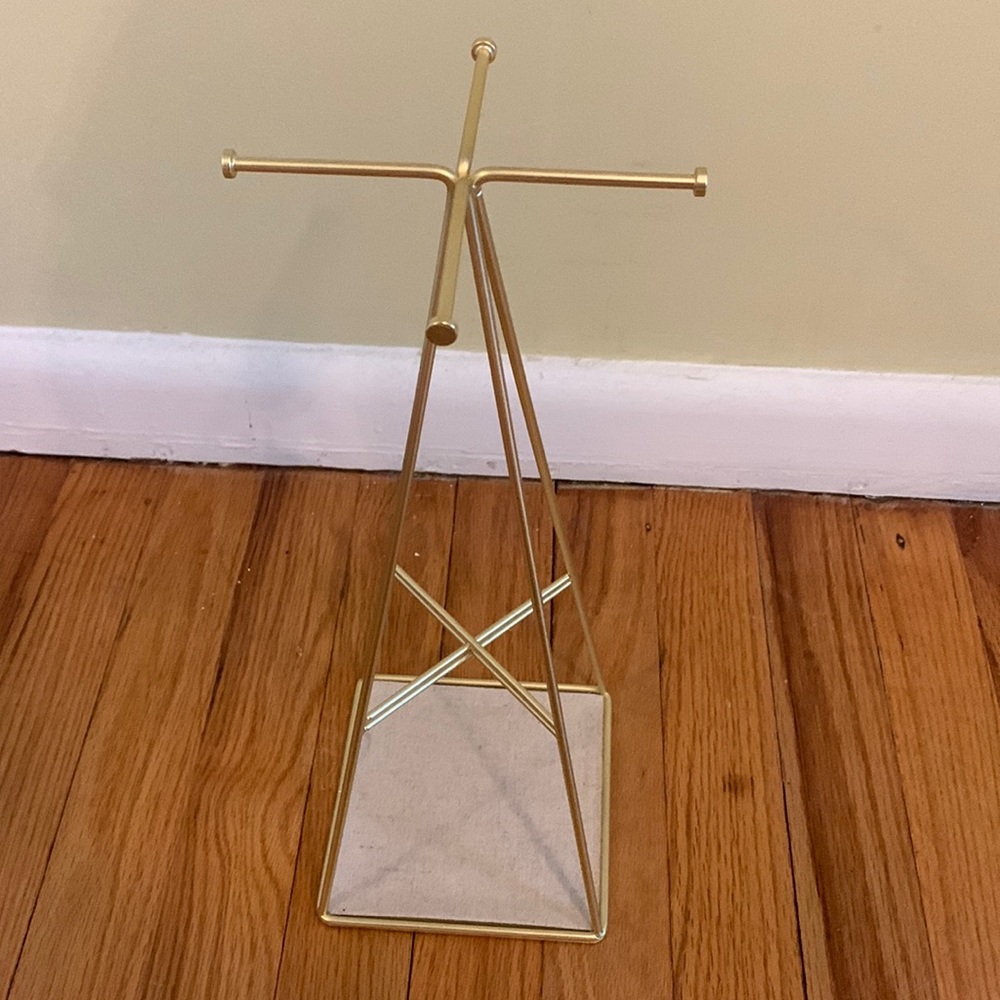 Umbra Jewelry Holder
